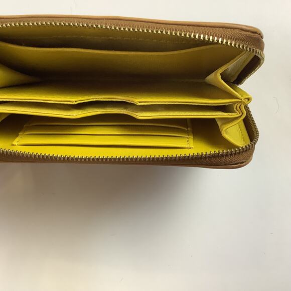 Fossil Cow Leather Zip Around Accordion Wallet Wristlet Cluth Camel 6" x 4" - Picture 6 of 8